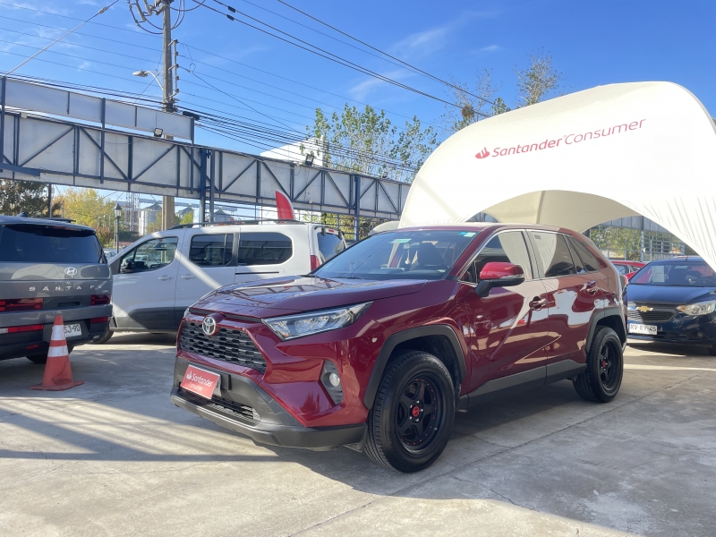 TOYOTA RAV4 LE 2.0