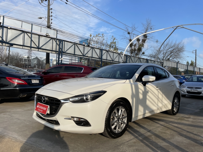 MAZDA NEW 3 2.0
