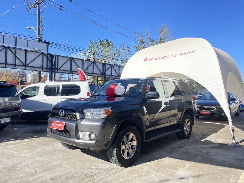 TOYOTA 4RUNNER