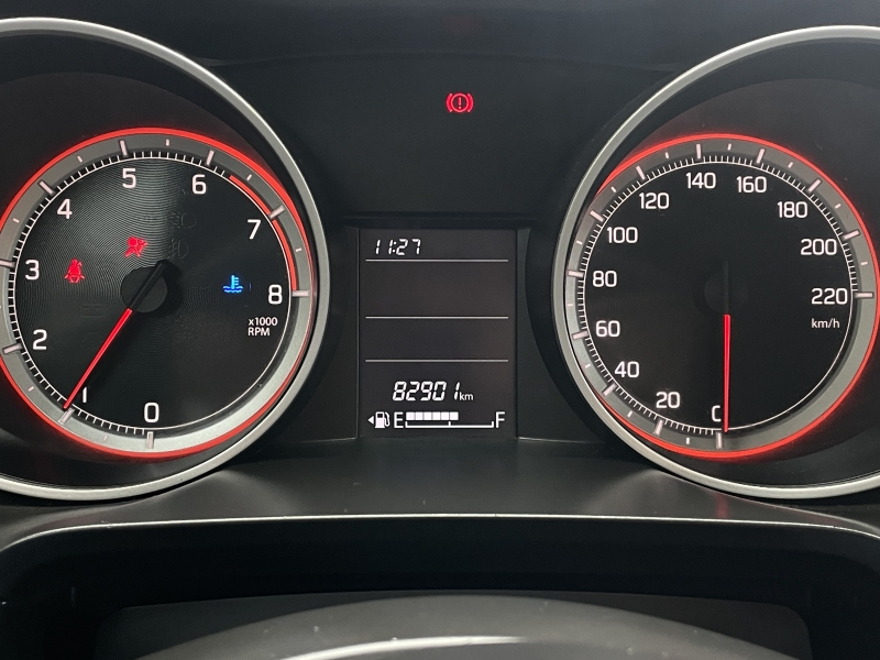 Suzuki Swift Glx1.2 Ac — foto 6 de 9
