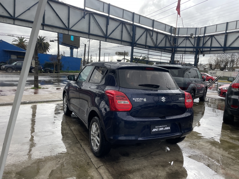 Suzuki Swift Glx1.2 Ac — foto 3 de 9