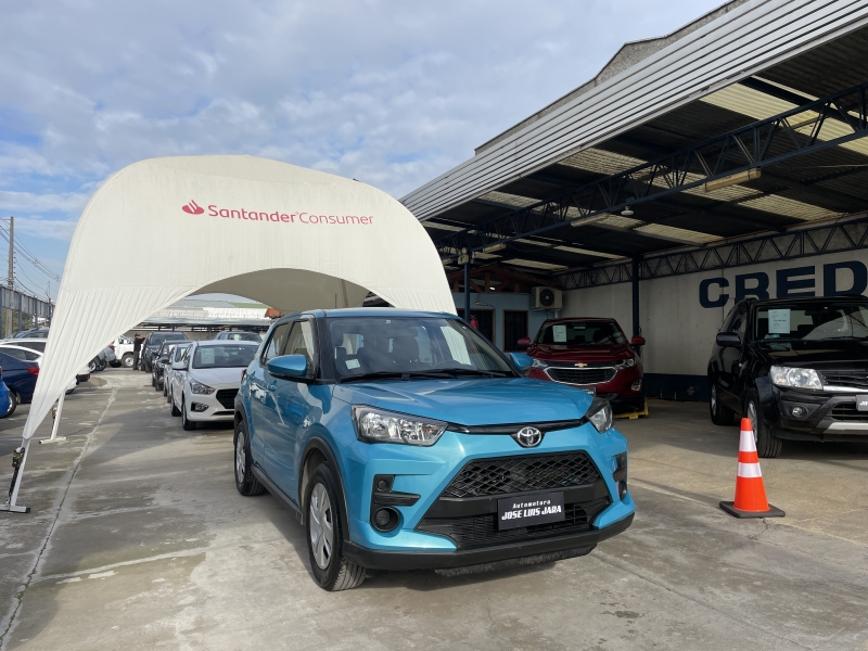 Toyota Raize — foto 3 de 13