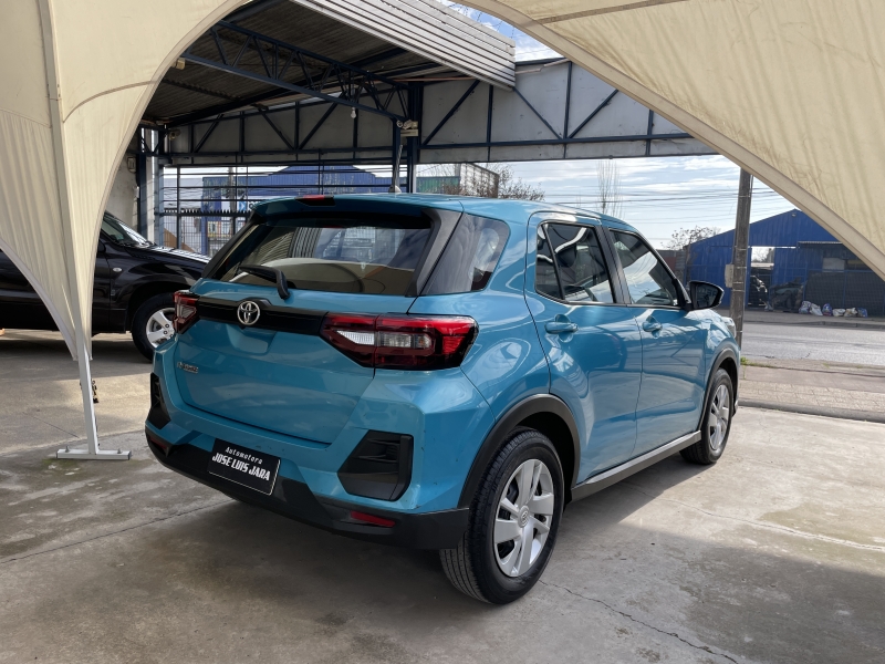 Toyota Raize — foto 4 de 13